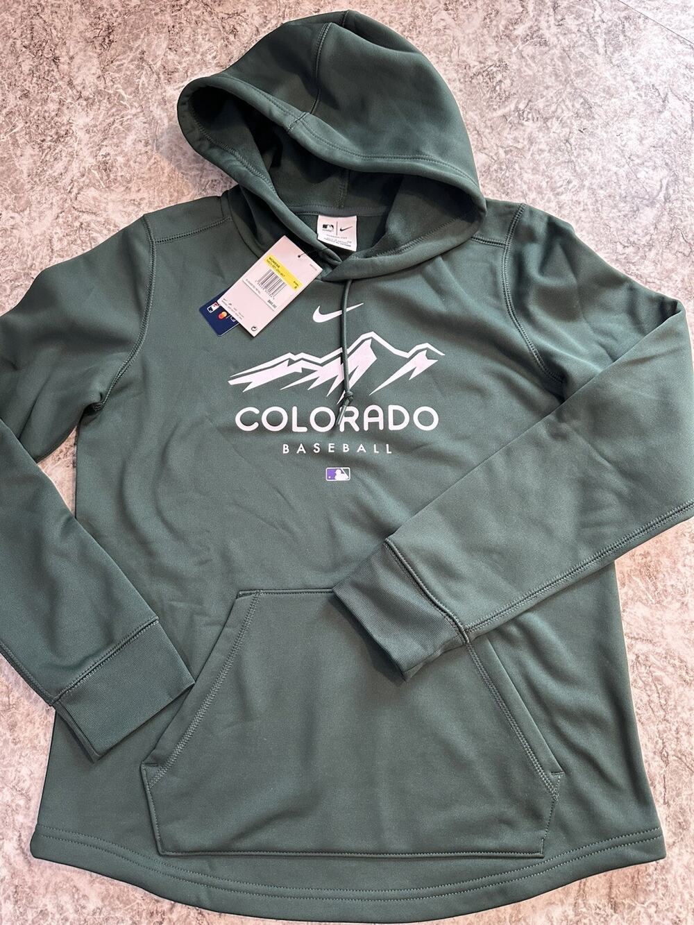 NWT Women’s Nike Colorado Rockies City Connect Hoodie Small Green Therma- Fit